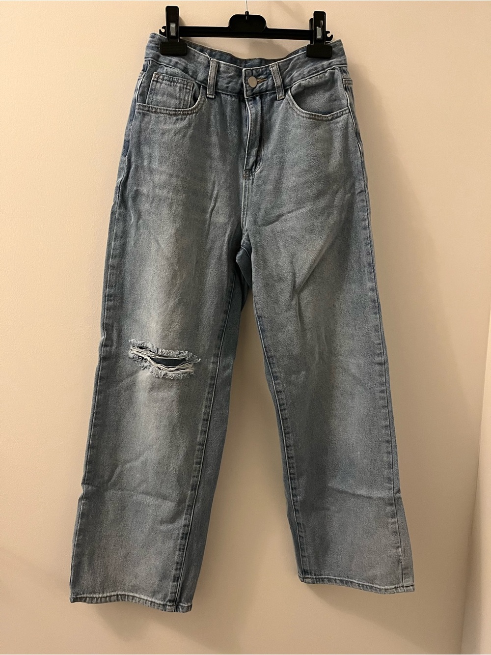 High-Rise Light Blue Wide-Leg Jeans with Knee Distress